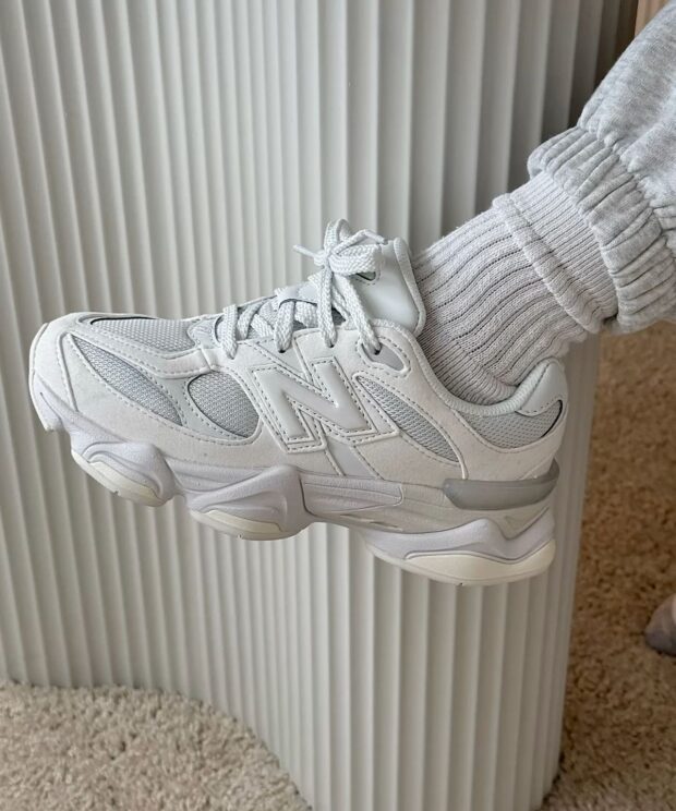 New Balance 9060 Total White Calidad G5