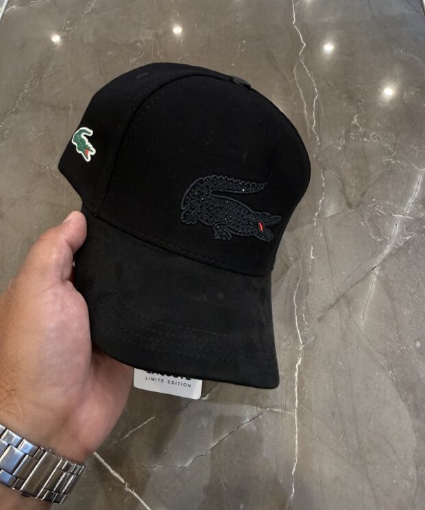 Gorra Lacoste Brillos
