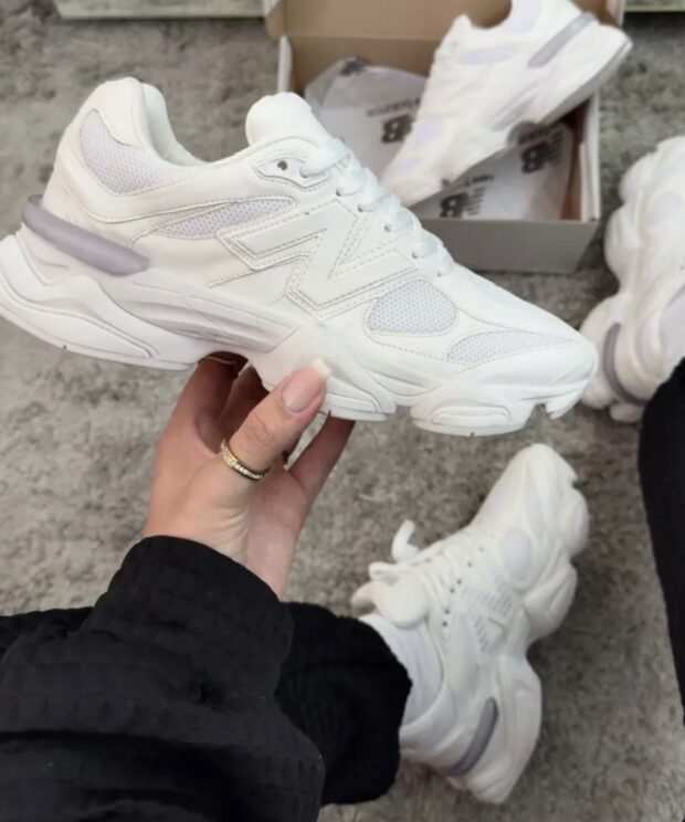 New Balance 9060 Total White